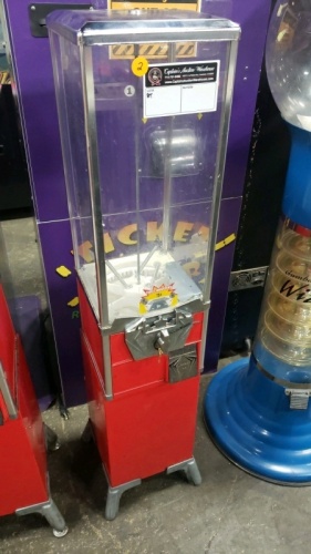 2 CAPSULE VENDING RACK #2