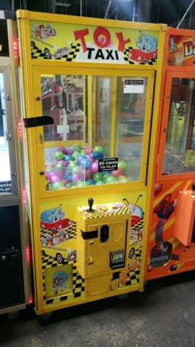 TOY TAXI PLUSH CLAW CRANE MACHINE #1