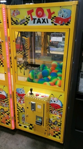 TOY TAXI PLUSH CLAW CRANE MACHINE #3