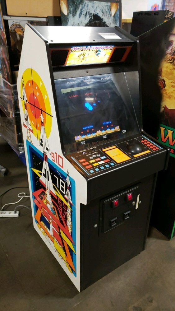 MISSILE COMMAND UPRIGHT CLASSIC ATARI ARCADE GAME