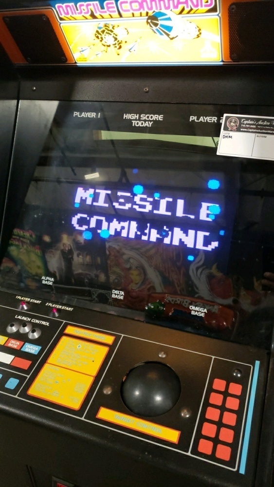 MISSILE COMMAND UPRIGHT CLASSIC ATARI ARCADE GAME