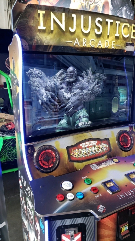 INJUSTICE ARCADE DELUXE FULL SIZE DC COMICS ARCADE GAME RAW THRILLS INJUSTICE ARCADE DELUXE FULL SIZE DC COMICS ARCADE GAME RAW THRILLS