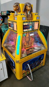 PHARAOHS TREASURE 4 PLAYER TICKET REDEMPTION PUSHER ARCADE GAME