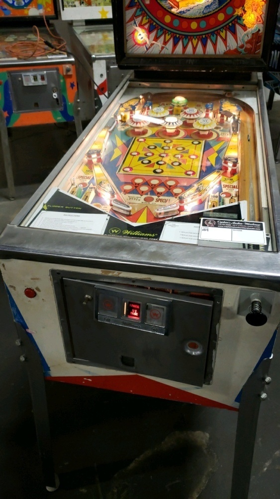 HOT LINE CLASSIC PINBALL MACHINE WILLIAMS 1966