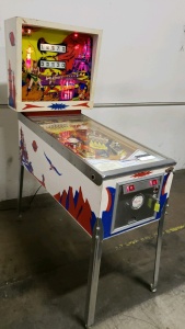 SOLAR CITY PINBALL MACHINE GOTTLIEB 1977