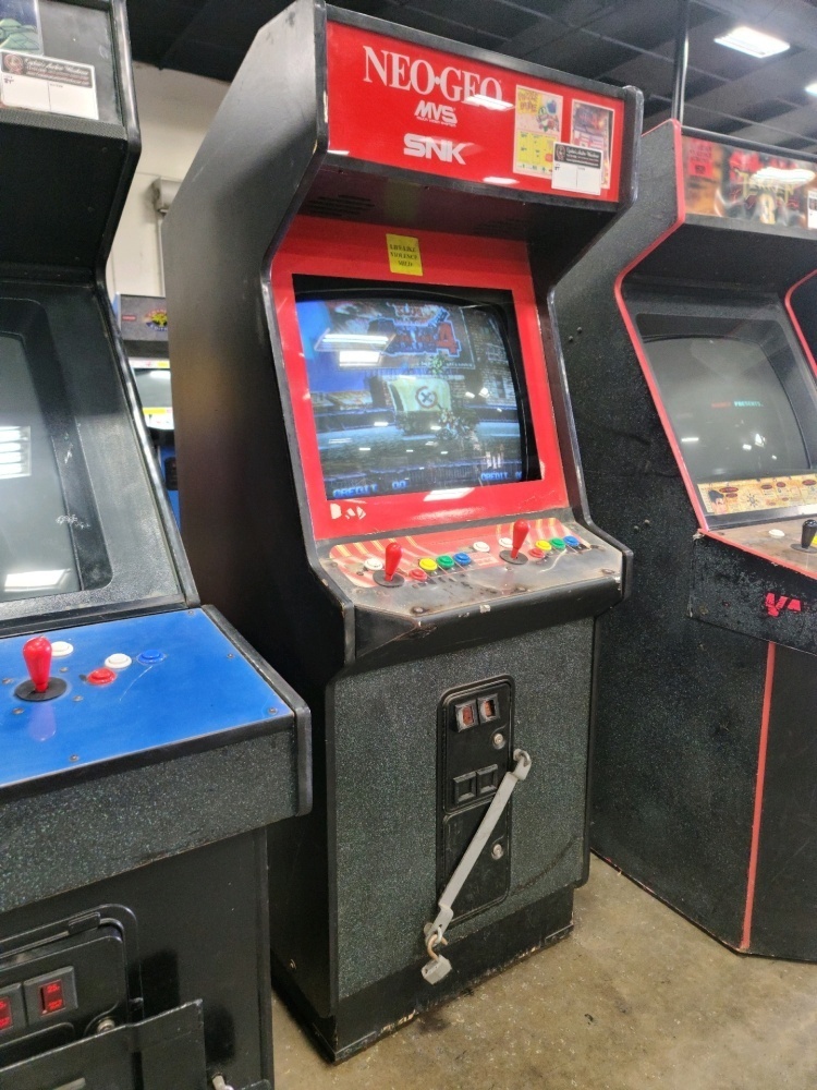 NEO GEO 2 SLOT SNK UPRIGHT ARCADE GAME
