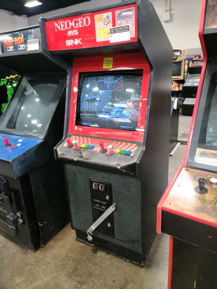 NEO GEO 2 SLOT SNK UPRIGHT ARCADE GAME