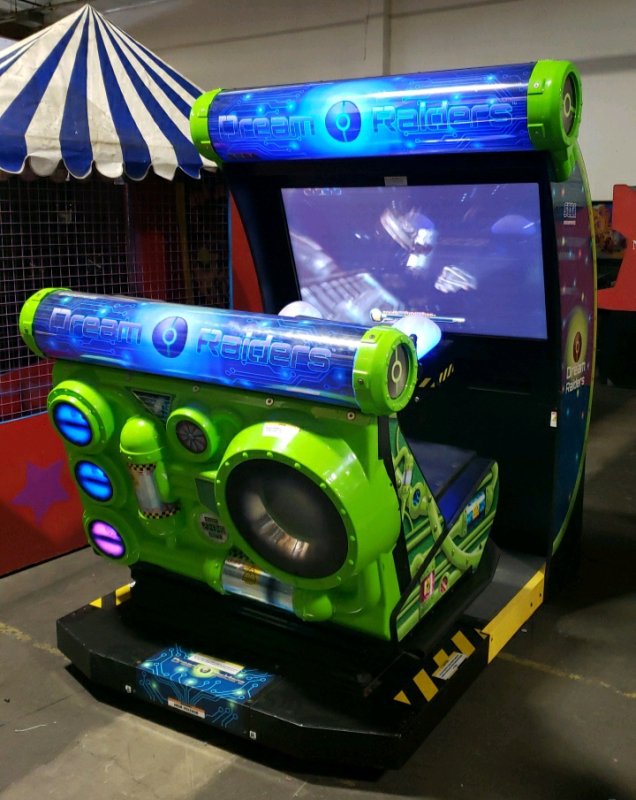 DREAM RAIDERS DELUXE MOTION ARCADE GAME SEGA