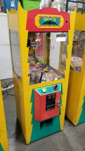 SNACK ATTACKER CANDY SHOVEL CRANE MACHINE #3