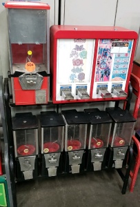 COMBO BULK CANDY CAPSULE STICKER VENDING RACK #4