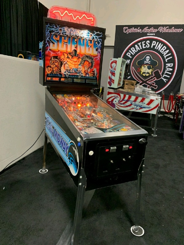 STRANGE SCIENCE BALLY CLASSIC PINBALL MACHINE 1986