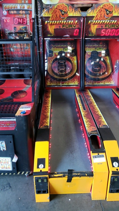 FIREBALL FURY ALLEY ROLLER TICKET REDEMPTION GAME BAYTEK #1