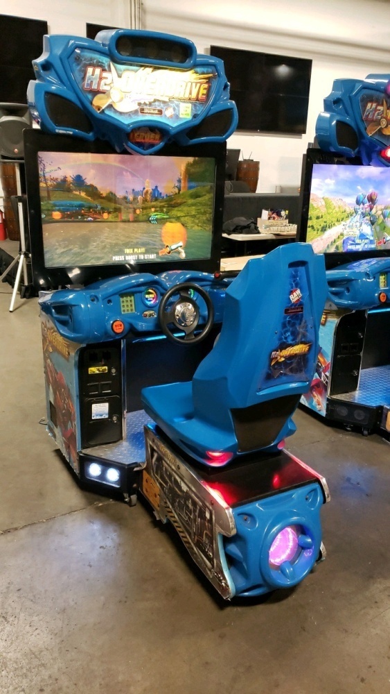 H2 oVERDRIVE 42 DELUXE RACING ARCADE GAME RAW THRILLS