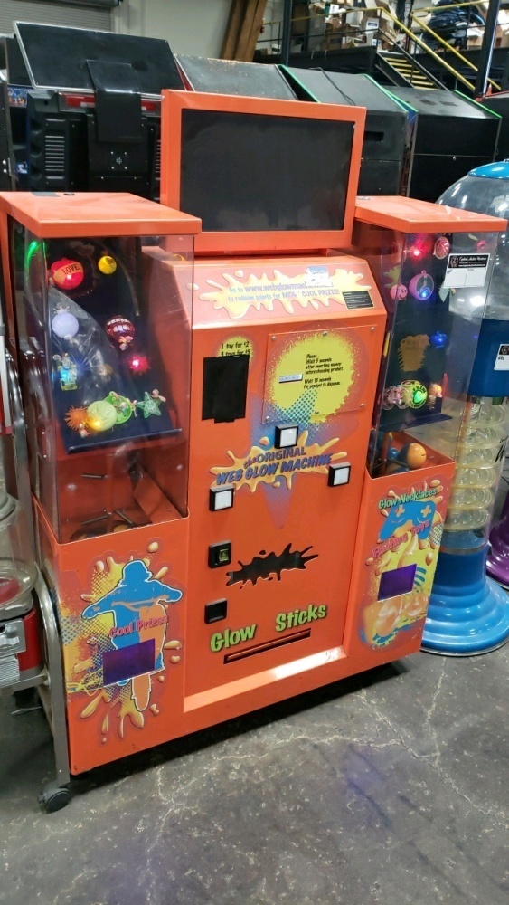 THE ORIGINAL WEB GLOW CAPSULE KIOSK