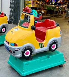 KIDDIE RIDE MINI TAXI CAB #2