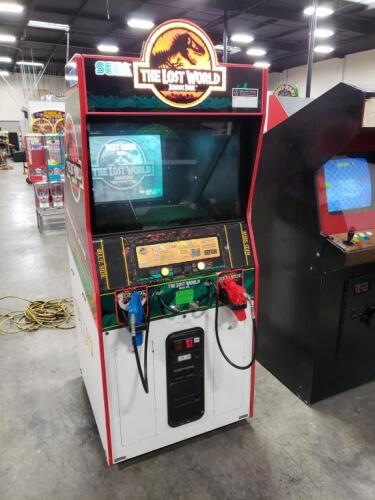 THE LOST WORLD UPRIGHT SHOOTER ARCADE GAME