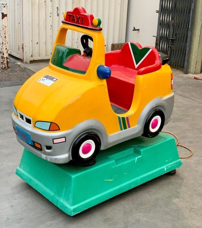 KIDDIE RIDE MINI TAXI CAB #1