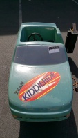 KIDDIE RIDE GREEN CAR TEAM RACING - 3