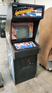 ASTEROIDS CLASSIC UPRIGHT ARCADE GAME ATARI