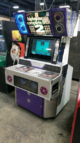 HIP HOP MANIA COMPLETE MIX 2 MUSIC ARCADE GAME KONAMI