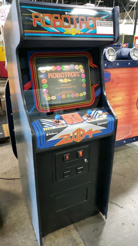 ROBOTRON 2084 UPRIGHT CLASSIC ARCADE GAME WILLIAMS