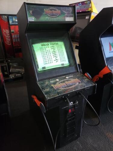 TROPHY HUNTING BEAR & MOOSE SHOOTER ARCADE GAME