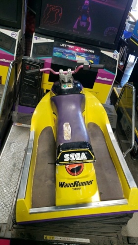 WAVE RUNNER 50 DELUXE MOTION ARCADE GAME SEGA