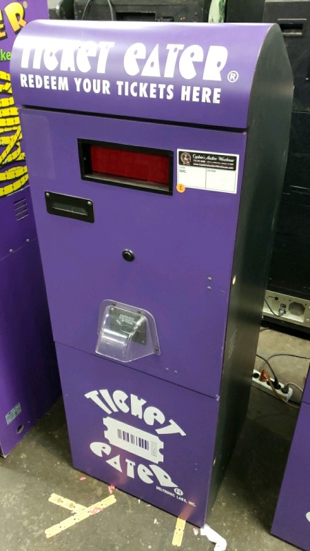 DELTRONICS TT-2000 TICKET EATER KIOSK