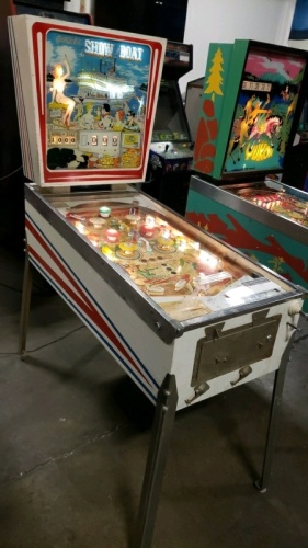 SHOW BOAT CLASSIC ANTIQUE PINBALL MACHINE GOTTLIEB