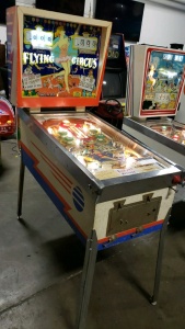 FLYING CIRCUS PINBALL MACHINE GOTTLIEB