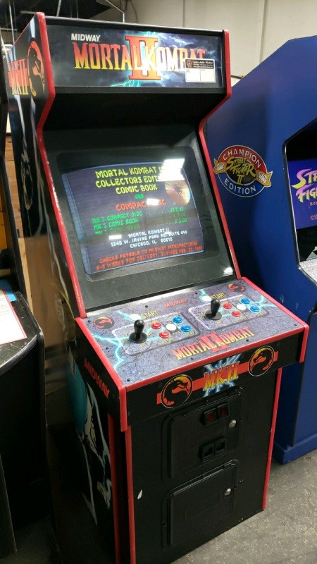 MORTAL KOMBAT II DEDICATED MIDWAY ARCADE GAME