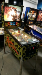 RAVEN PINBALL MACHINE PREMIER GOTTLIEB