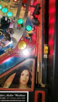 LORD OF THE RINGS PRO PINBALL MACHINE STERN - 13