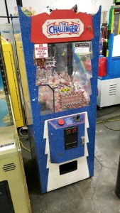 THE CHALLENGER BLUE CANDY SHOVEL CRANE MACHINE