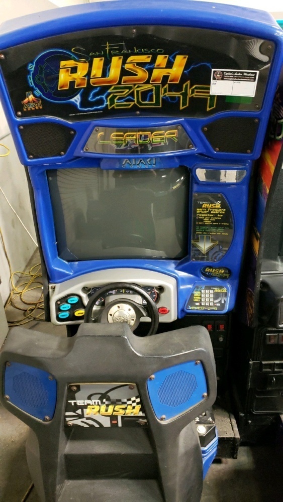 RUSH 2049 SITDOWN RACING ARCADE GAME ATARI
