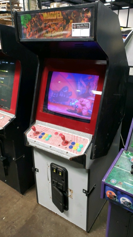 MARVEL VS. STREETFIGHTER UPRIGHT ARCADE GAME CAPCOM