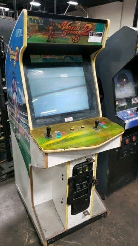 VIRTUA STRIKER 2 UPRIGHT ARCADE GAME SEGA