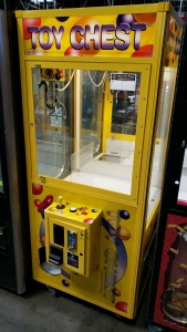 TOY CHEST 30" YELLOW PLUSH CLAW CRANE MACHINE SMART