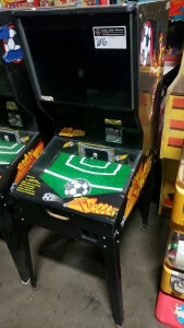 PLAY SOCCER BULK VENDING NOVELTY PRIZE GAME