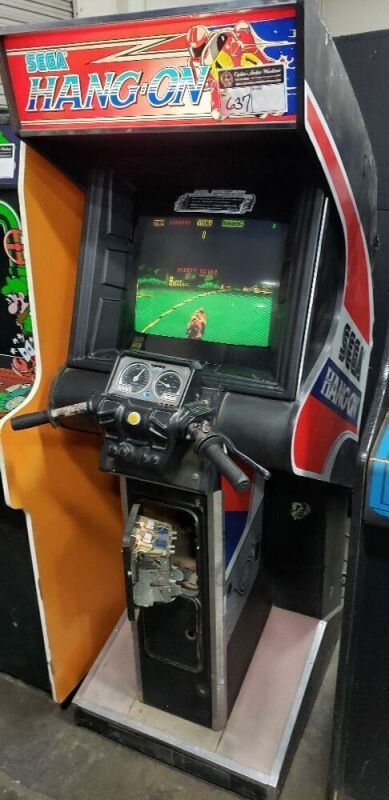 HANG-ON MOTORCYCLE RACING ARCADE GAME SEGA