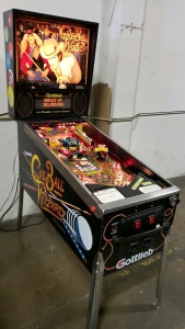 CUE BALL WIZARD CLASSIC PINBALL MACHINE GOTTLIEB 1992