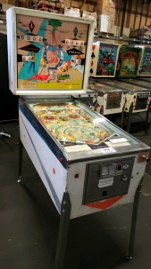 LADY LUCK 2 PLAYER PINBALL MACHINE WILLIAMS 1968