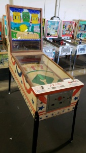 1959 WILLIAMS PINCH HITTER ELECTRO MECHANICAL PITCH & BAT ARCADE