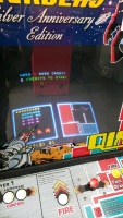 SPACE INVADERS SILVER ANNIVERSARY QIX UPRIGHT ARCADE GAME - 6