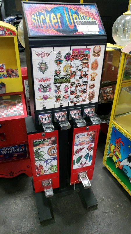 STICKER UNIVERSE BULK VENDING STAND