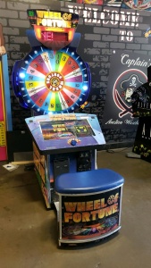 WHEEL OF FORTUNE DELUXE RAW THRILLS TICKET REDEMPTION GAME