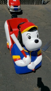 KIDDIE RIDE THE BASEBALL MASCOT DOG