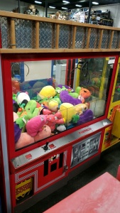 60" FIRE ENGINE DUAL PLUSH CLAW CRANE MACHINE ICE