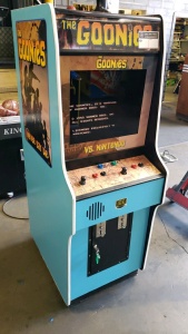 VS. THE GOONIES UPRIGHT CUSTOM ARCADE GAME NINTENDO CABINET