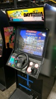 SEGA DAYTONA UPRIGHT RACING ARCADE GAME - 3